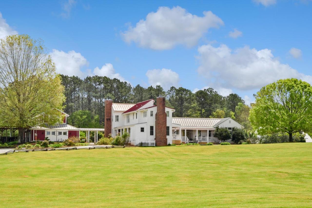 The Farmhouse Inn Buckhead Exterior photo
