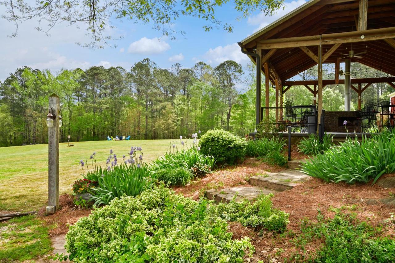 The Farmhouse Inn Buckhead Exterior photo