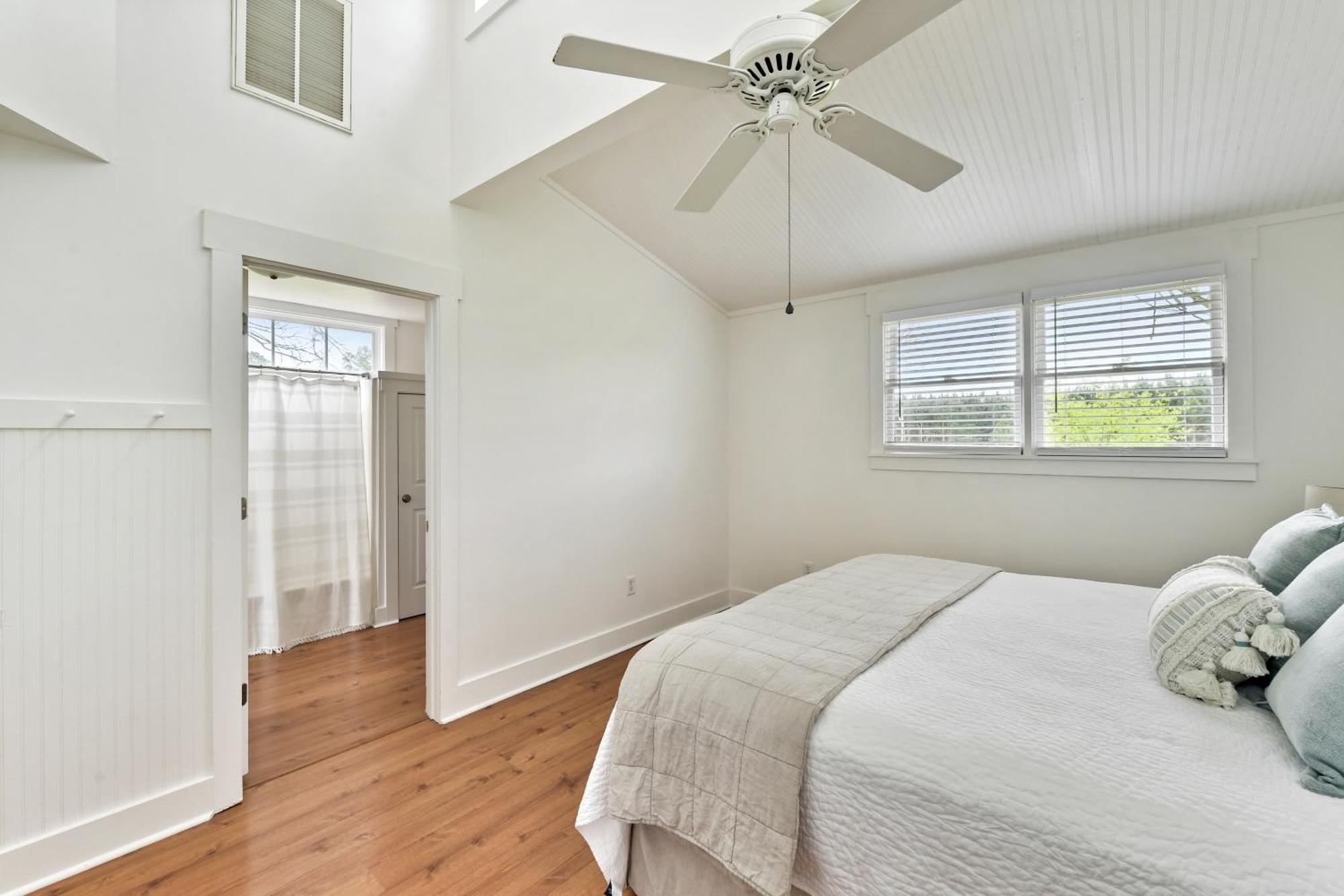 The Farmhouse Inn Buckhead Room photo